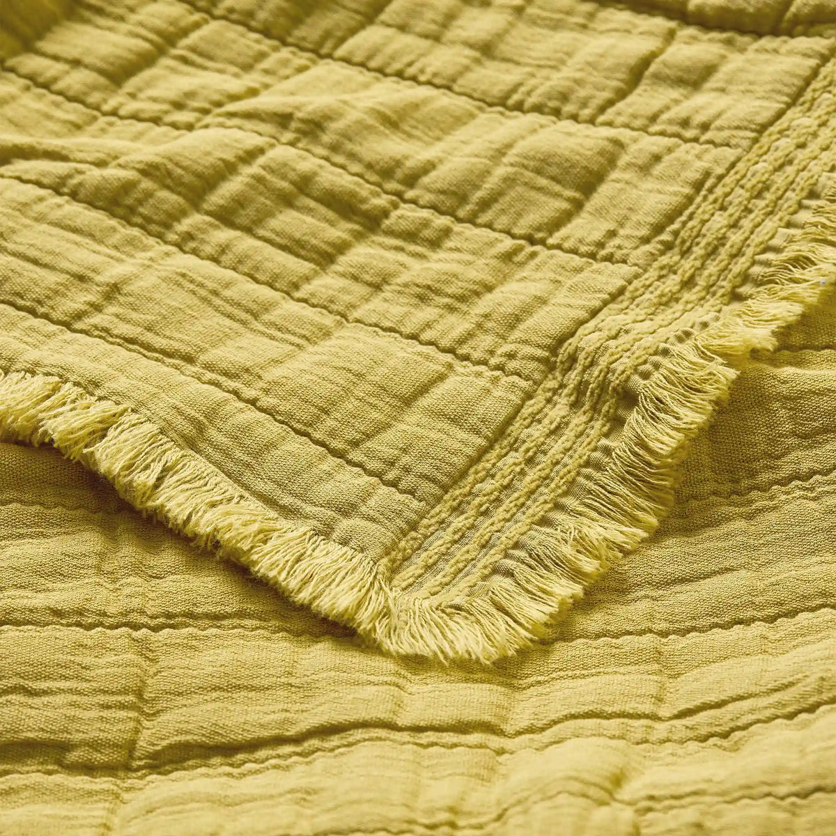 Weekend Wash Throw Blanket - Last Call