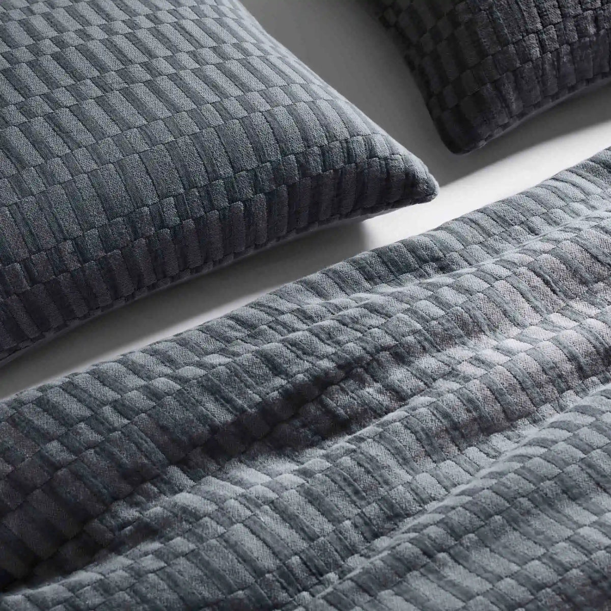 Woven Checkerboard Sham Set