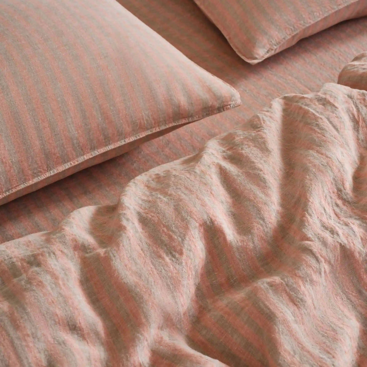 Washed European Linen Hardcore Sheet Bundle